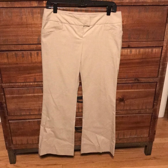 Women’s suit - Picture 3 of 3